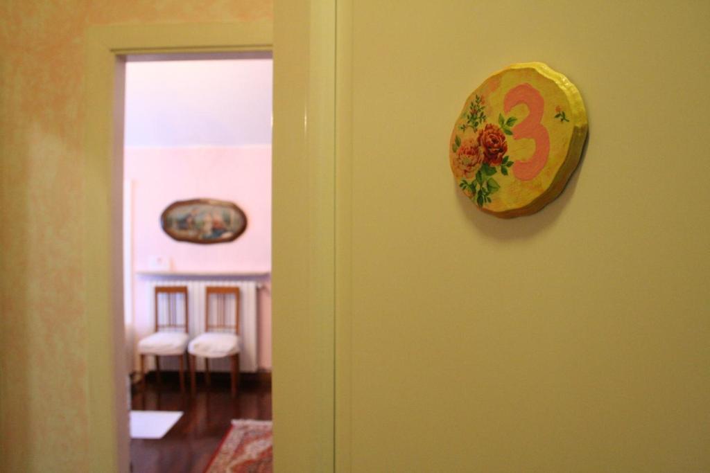 Corte Posta B&B - Parcheggio E Bagno In Camera Mantova Phòng bức ảnh