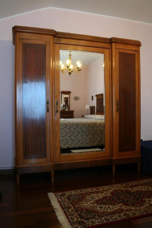 Corte Posta B&B - Parcheggio E Bagno In Camera Mantova Phòng bức ảnh