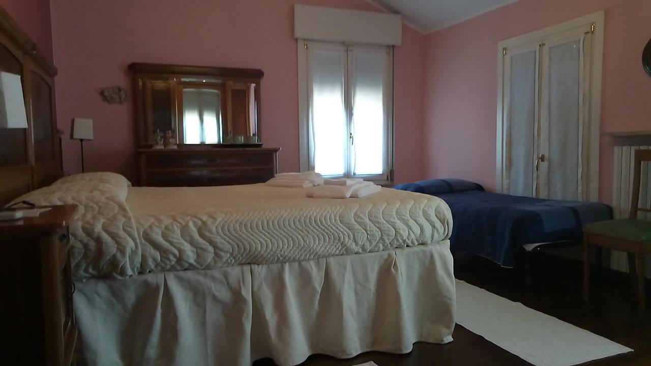 Corte Posta B&B - Parcheggio E Bagno In Camera Mantova Ngoại thất bức ảnh