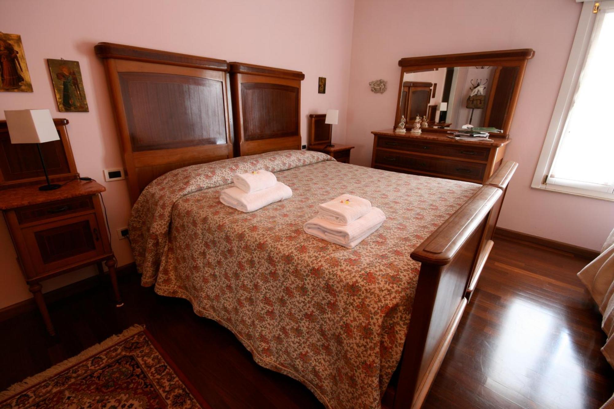 Corte Posta B&B - Parcheggio E Bagno In Camera Mantova Phòng bức ảnh